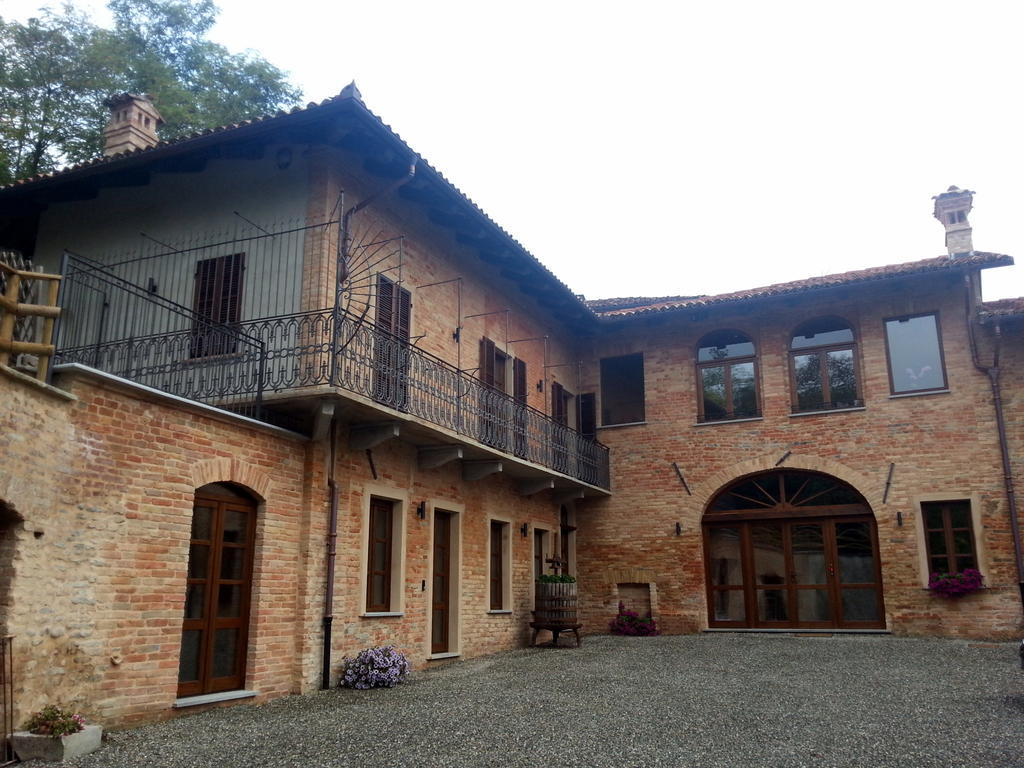 Dimora Cortese Castagnole delle Lanze Exterior photo