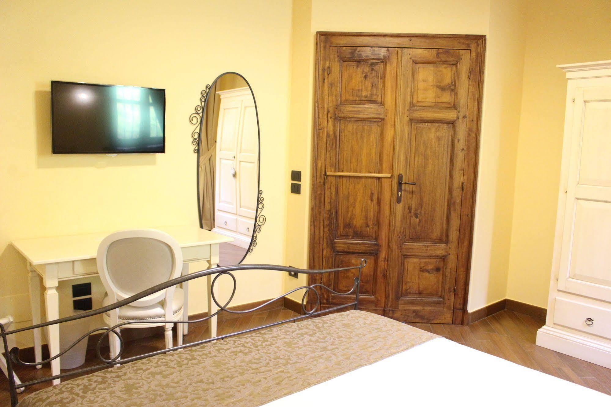 Dimora Cortese Castagnole delle Lanze Exterior photo